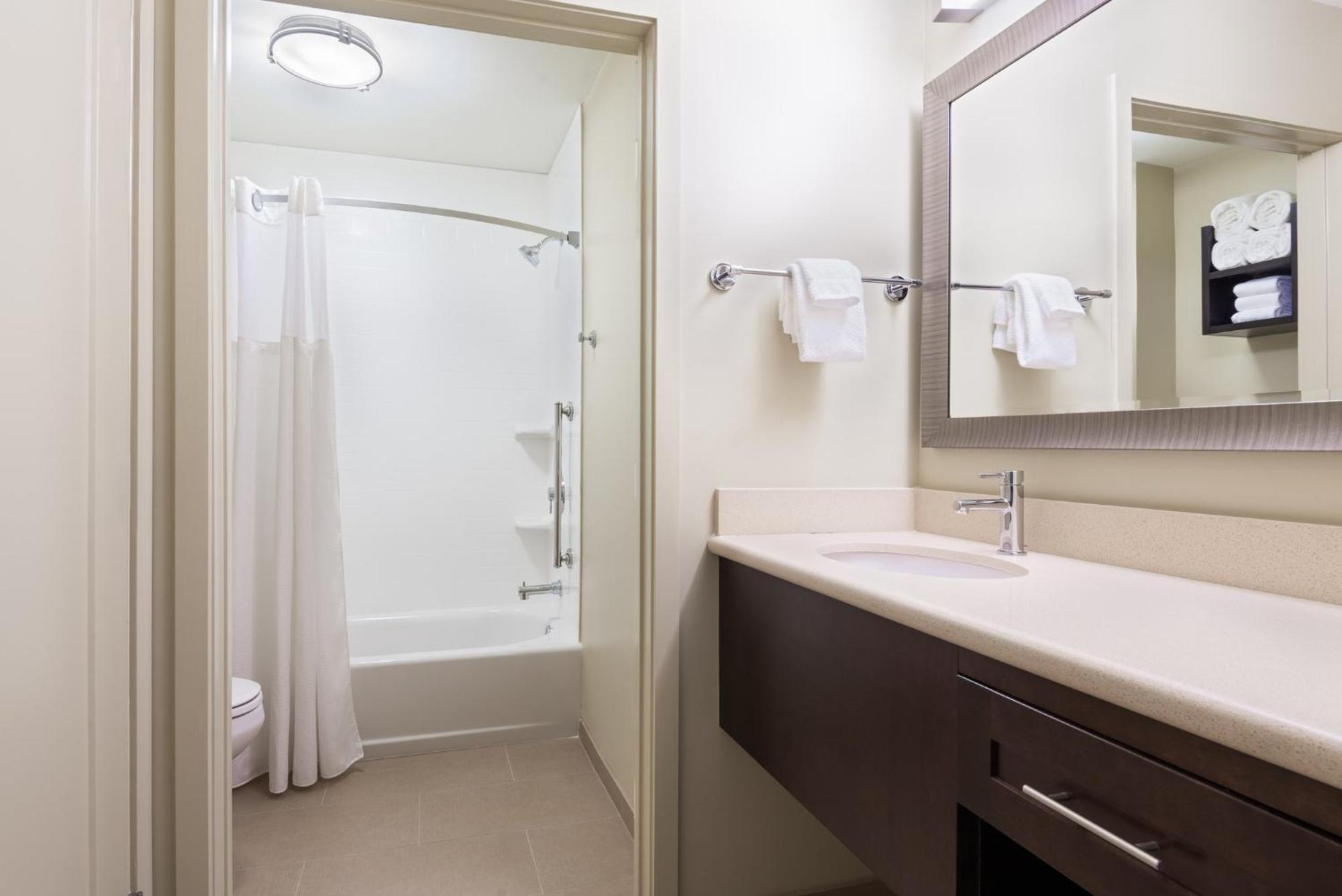 Staybridge - Miami International Airport By Ihg Hotel